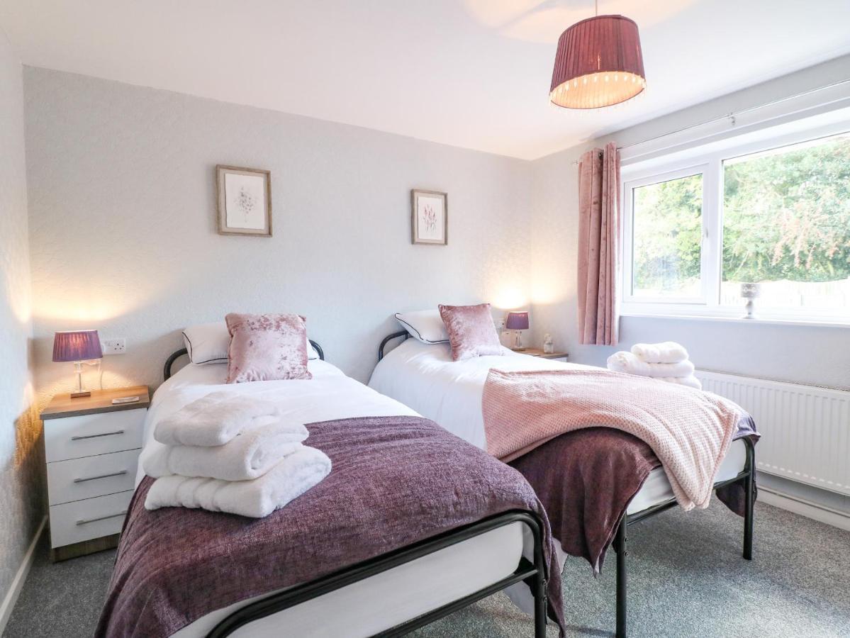 George'S Place Froghall ภายนอก รูปภาพ